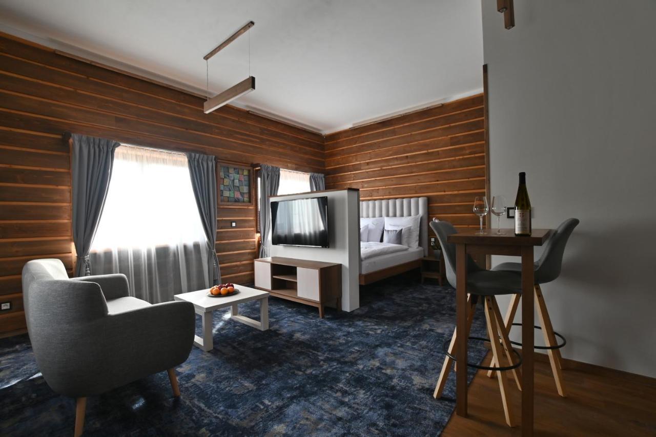 Apartmany Spessart 호무토프 외부 사진
