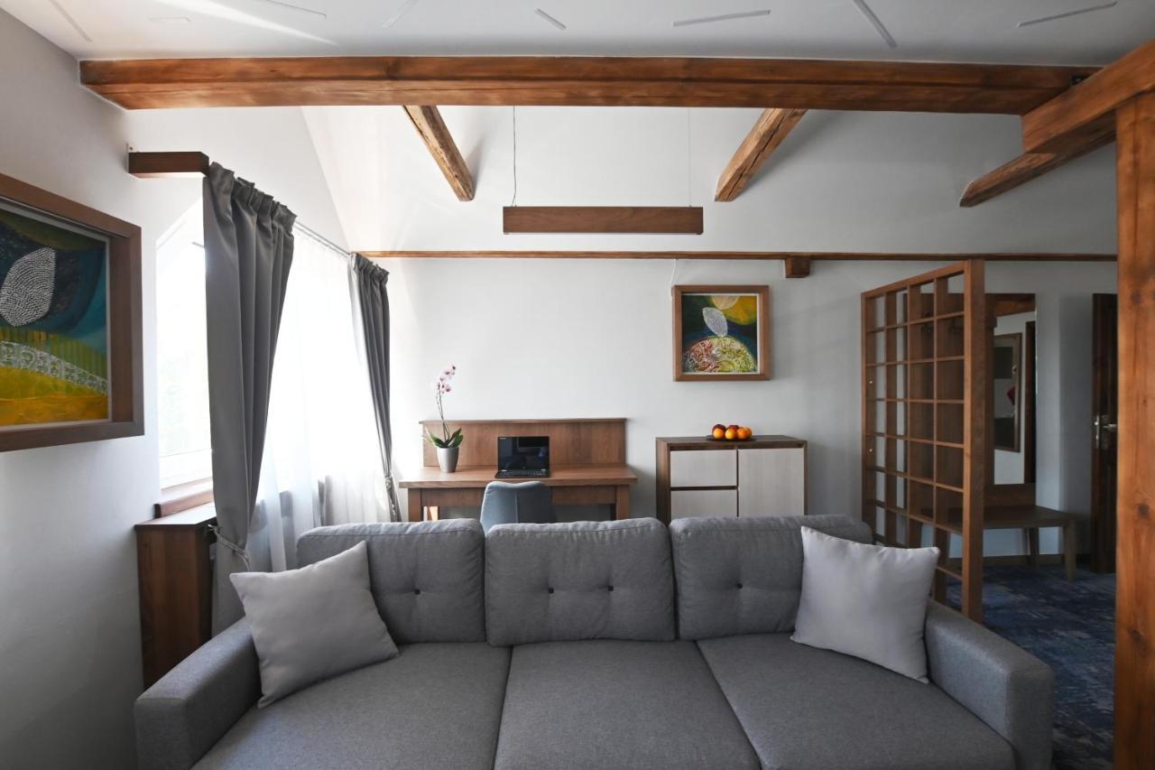Apartmany Spessart 호무토프 외부 사진